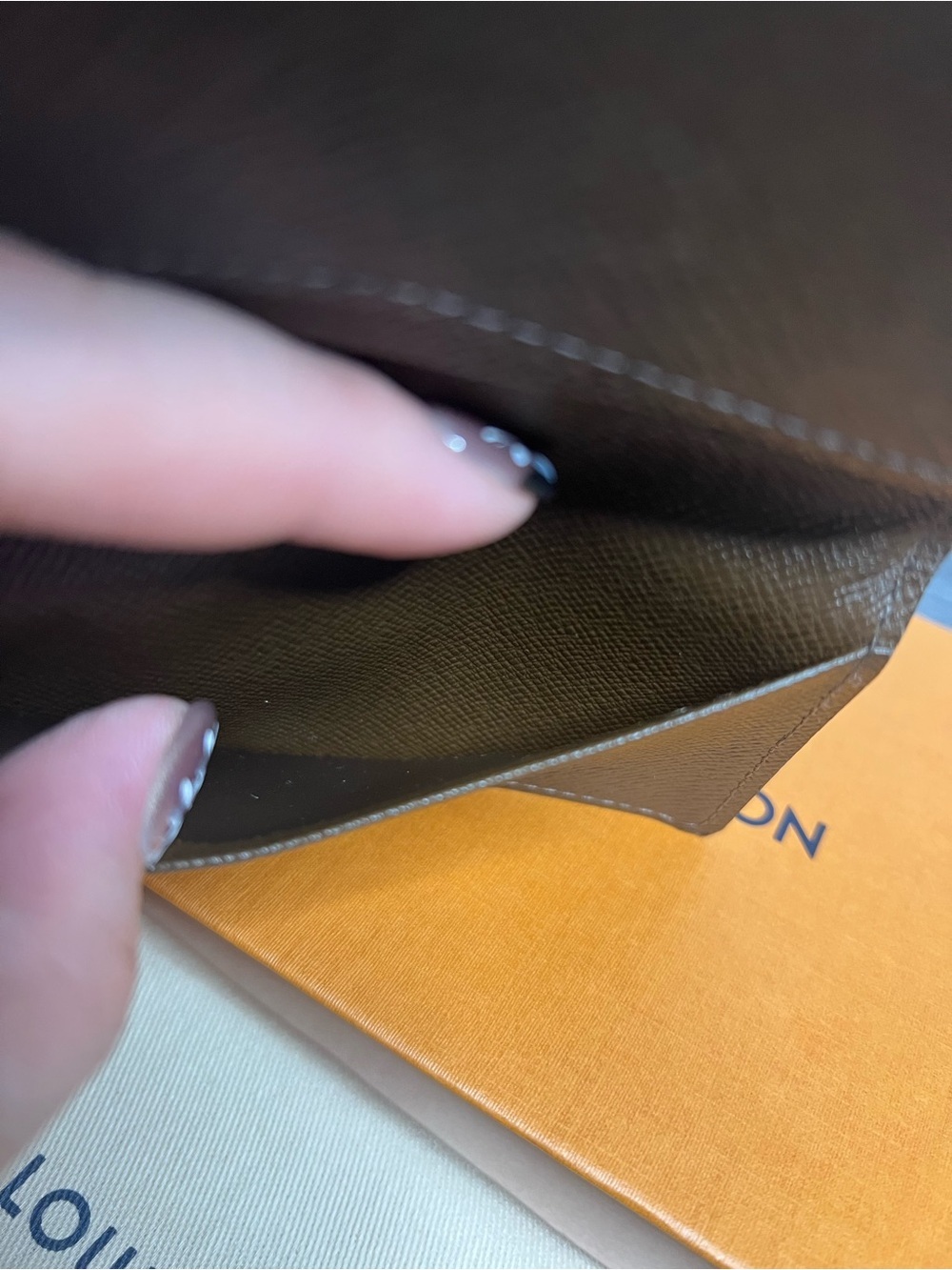 Authentic Louis Vuitton Men's Brown Card Case Taiga Leather - Picture 6 of 7